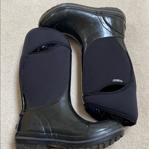 Bogs Women's Black Waterproof Boots